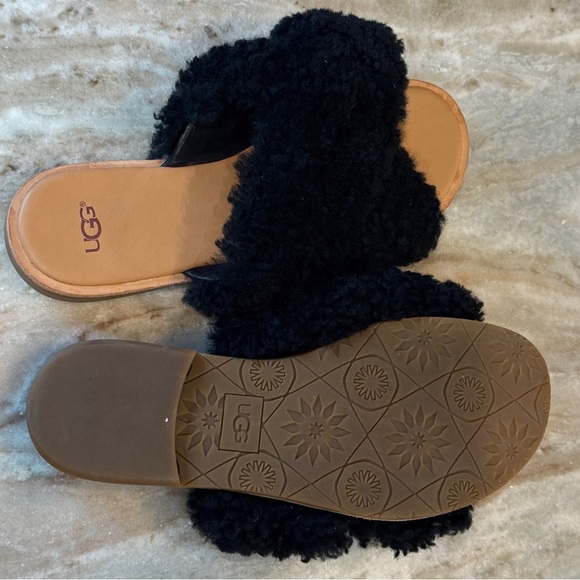 Women’s UGG Joni black curly sheepskin slides- Size 8.5 - Picture 8 of 9
